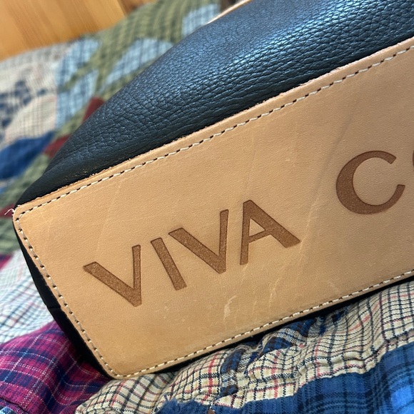 Consuela Black Tote with Multicolor Floral Embroidery - Picture 9 of 16